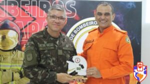comandante-do-exercito-realiza-visita-institucional-ao-corpo-de-bombeiros-militar-do-amapa